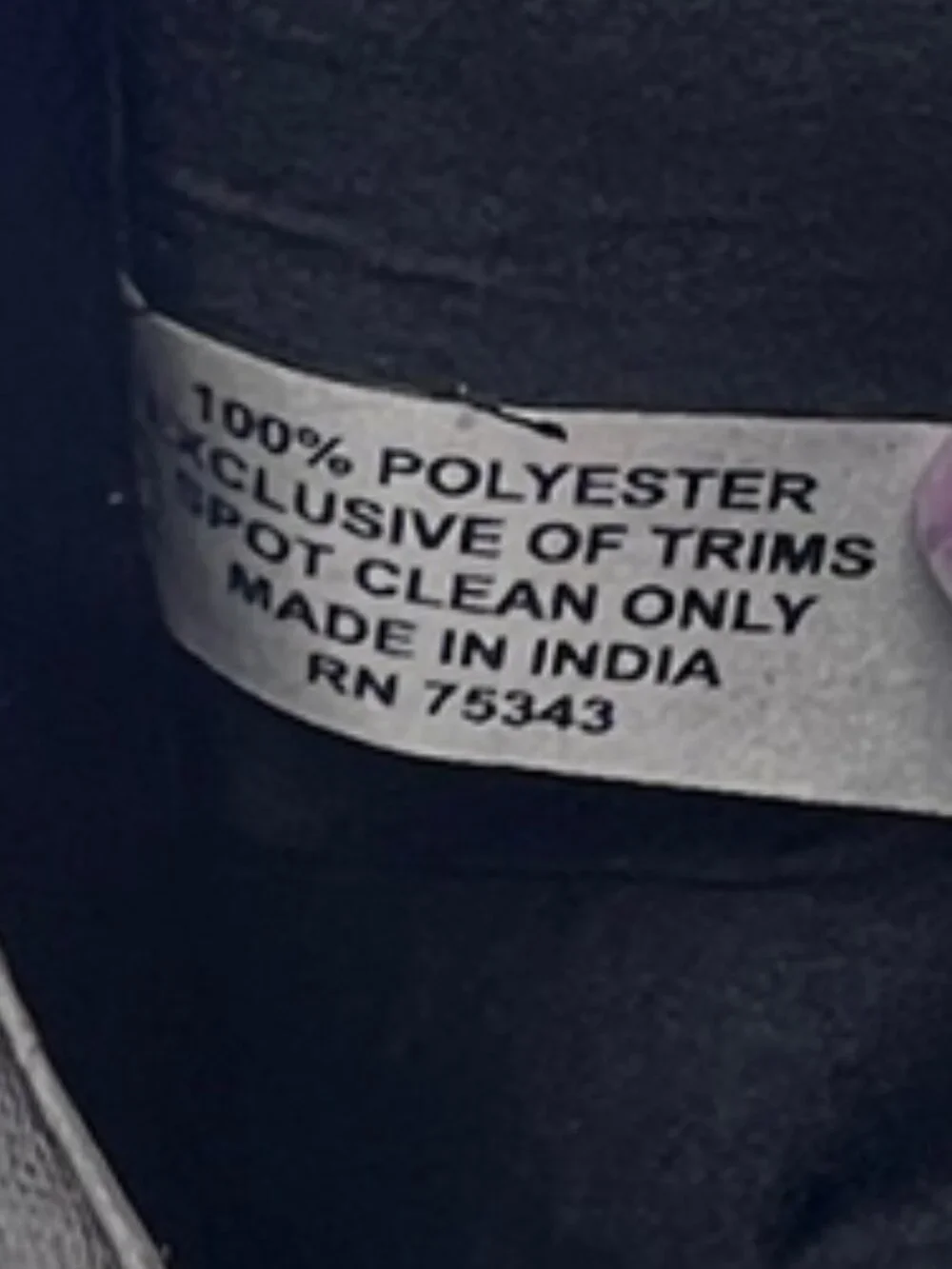 TikTok Sensation! Hand-beaded Shoulder Bag, New York Skyline Design w/Bag Charms - Picture 8 of 8